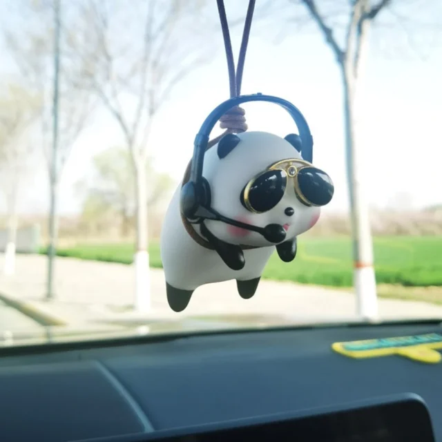 Přívěsek DJ Panda